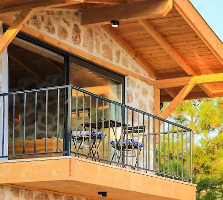 Mirador Stone Vila